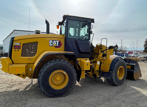 CAT 93844 Wheel Loader with Bucket Attachment